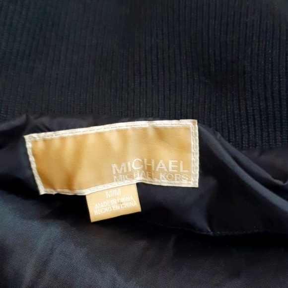 MICHAEL Michael Kors Puffer Jacket - Picture 5 of 15